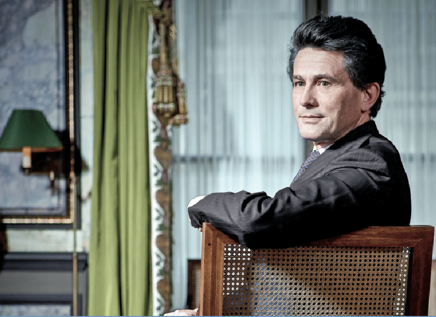 Avec Henri de la Croix de Castries, Fillon joue l’aristocarte