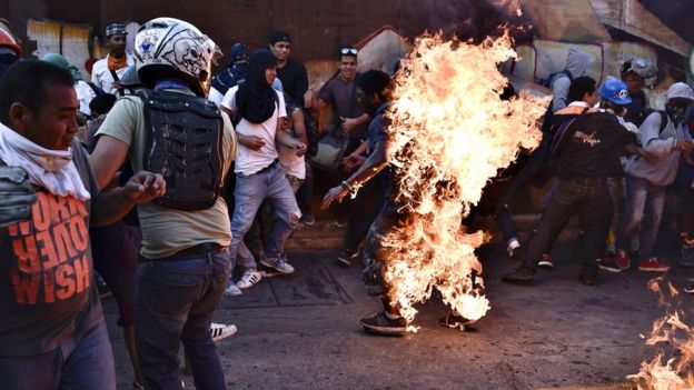 Venezuela : l’indulgence de la presse française pour la violence d’extrême-droite