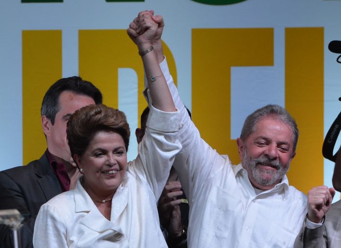 Dilma_reeleita_com_Lula