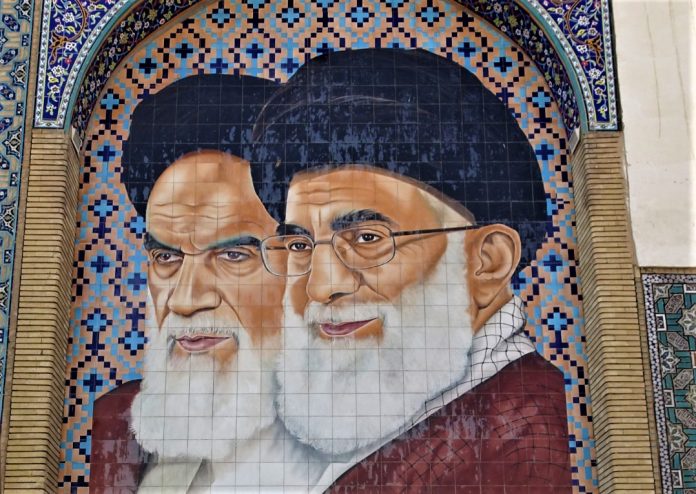 Khomeiny - Khamenei (2)