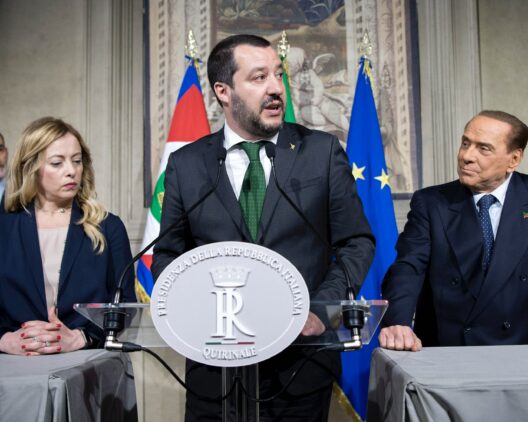 Meloni_Salvini_Berlusconi_2018-528x422.jpg
