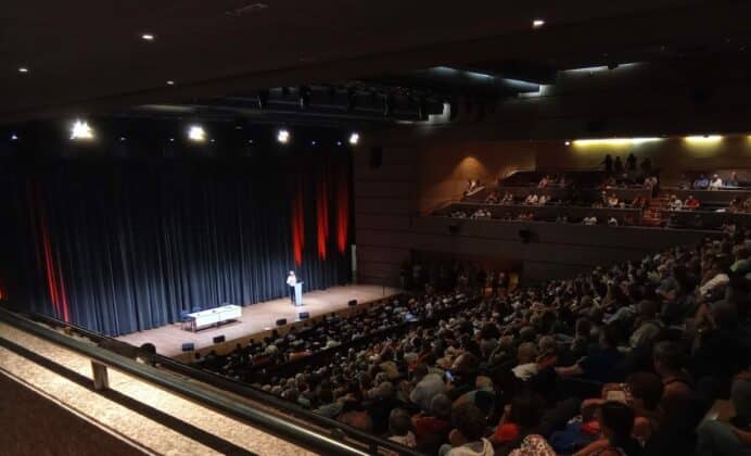 Université d'été PCF - Le Vent Se Lève